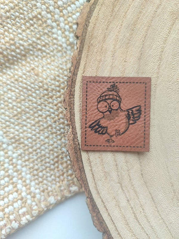 Taube mit Mütze
