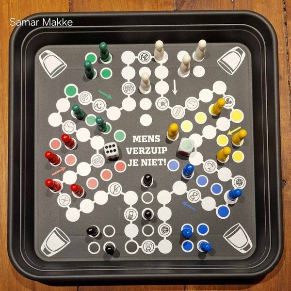 Mens verzuip je niet (drankenspel)