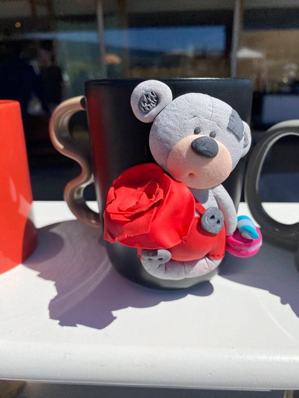 Petit Ourson à la Rose Rouge