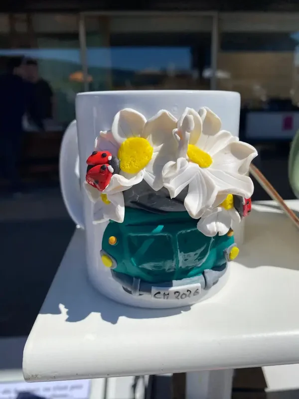 Mug Fimo – La Coccinelle en Fleurs