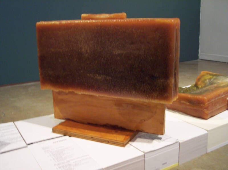 Wealth, Globalization, and Gaps in 1% and 99% 2.jpg