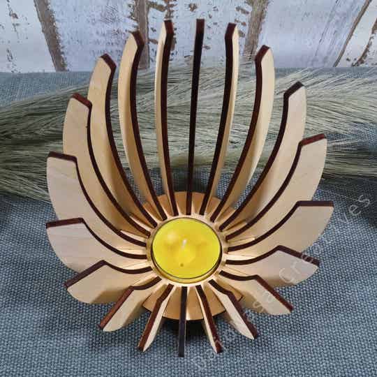 Ovaler Teelichthalter aus Holz | Handgefertigt aus Linde oder Walnuss