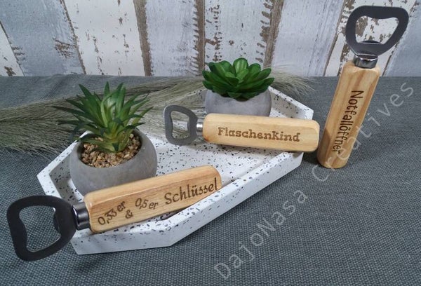 Flaschenöffner mit Gravur – personalisierter Flaschenöffner aus Holz | Dajonasa Creatives