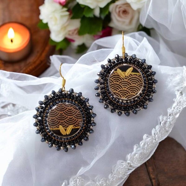 BOUCLES D’OREILLES POMPADOUR