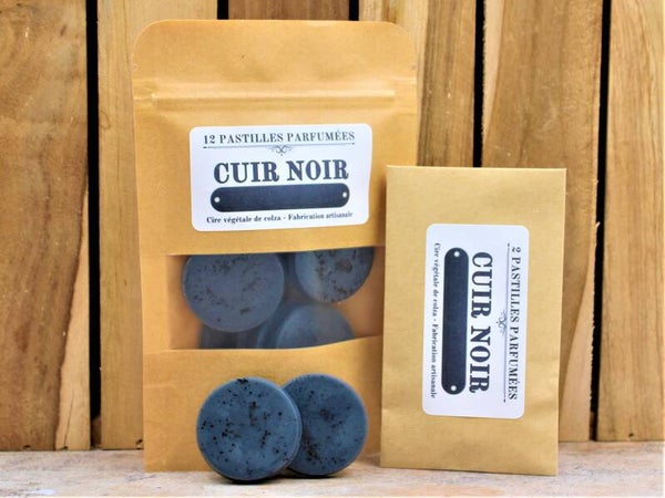 CUIR NOIR