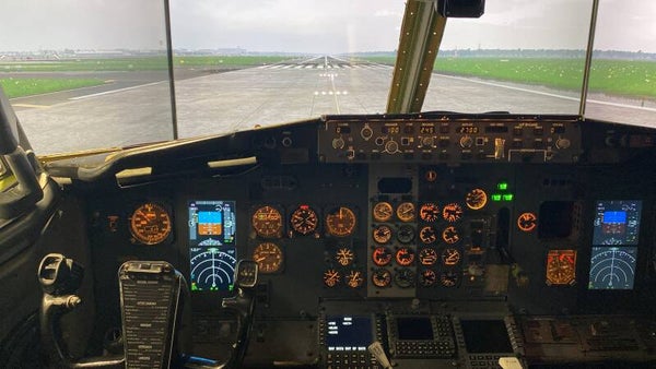 Dinner-Flug im Boeing 737-400 Flugsimulator
