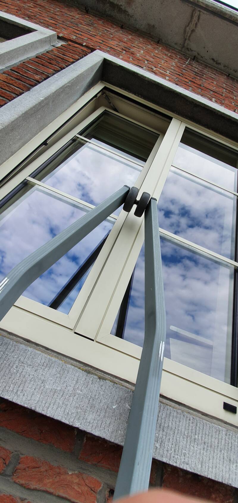 reinigen van dakgoten