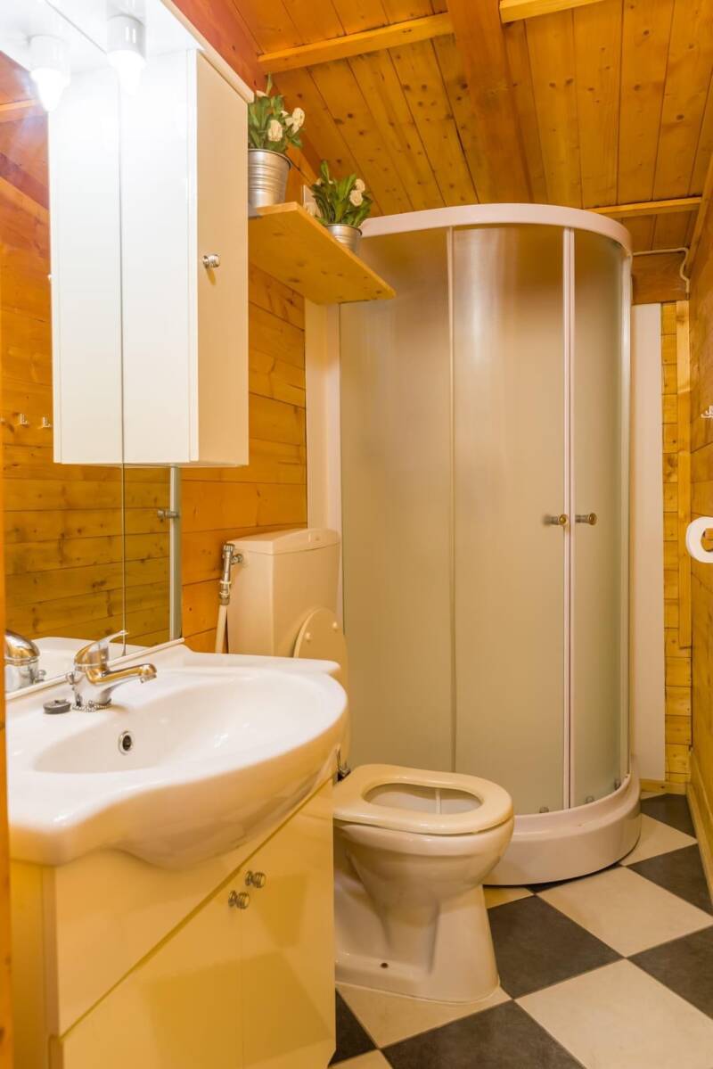 Badkamer chalet Rotterdam 15