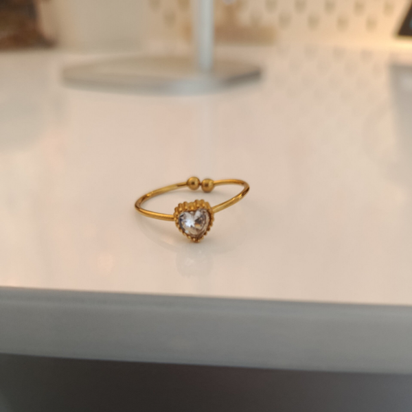 Bague Solitaire coeur taille ajustable