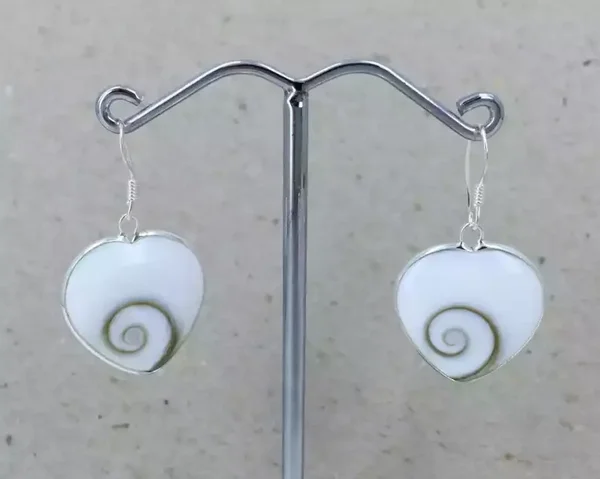 Boucle d'oreille Oeil de Sainte Lucie