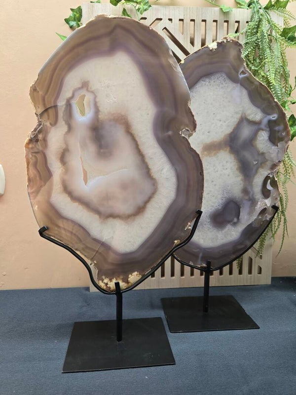 Agaat slab set op standaard