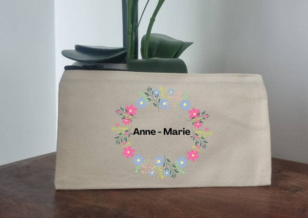 Couronne de fleurs avec prénom ( différents modèles )
