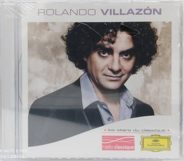 ROLANDO VILLAZON