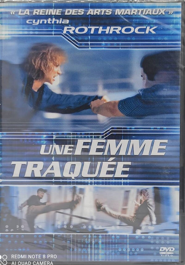 UNE FEMME TRAQUEE