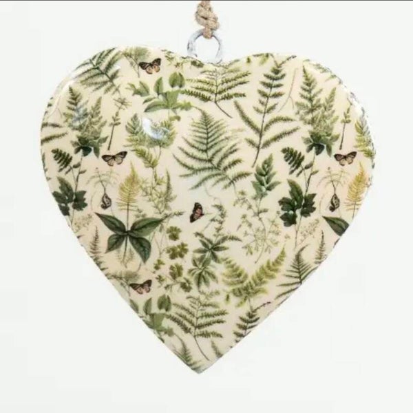 Hanging heart green