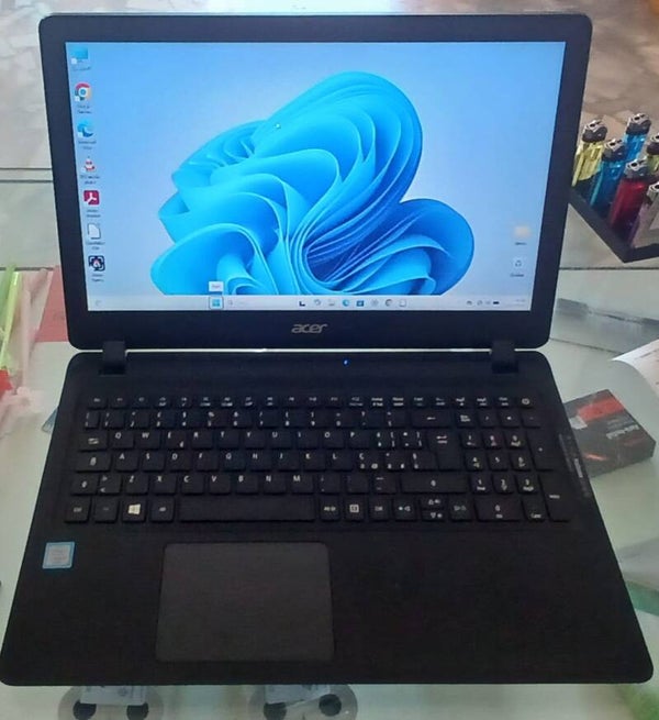 NOTEBOOK ACER I3 6TH 8GB HDD500 15.6" WIFI W11USATO OTTIMO