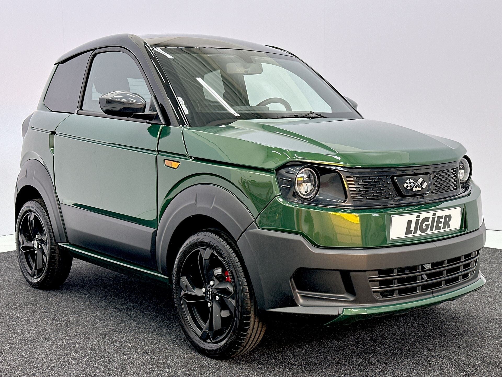 Ligier Myli R.EBEL Edition - Prive abonnement