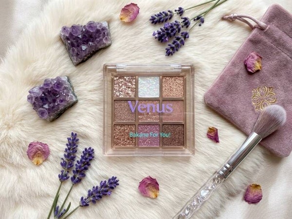 Venus Eyeshadow Palette by Bakane For You!