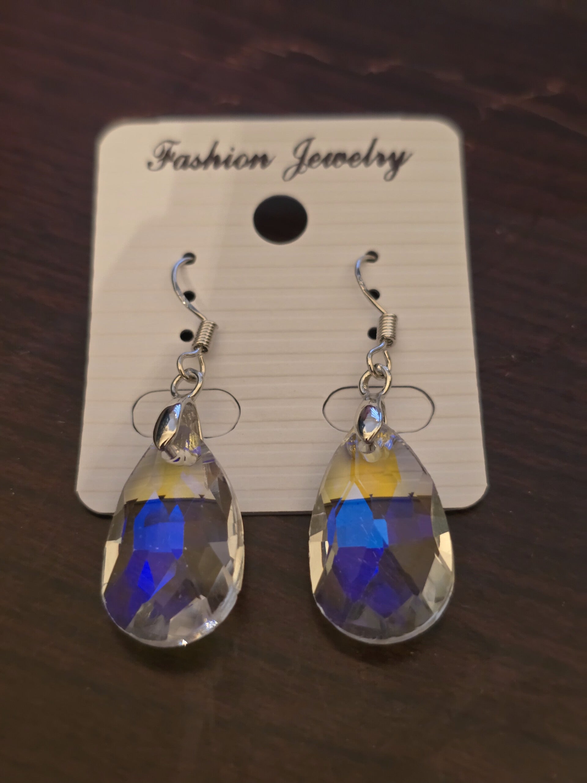 Teardrop earrings