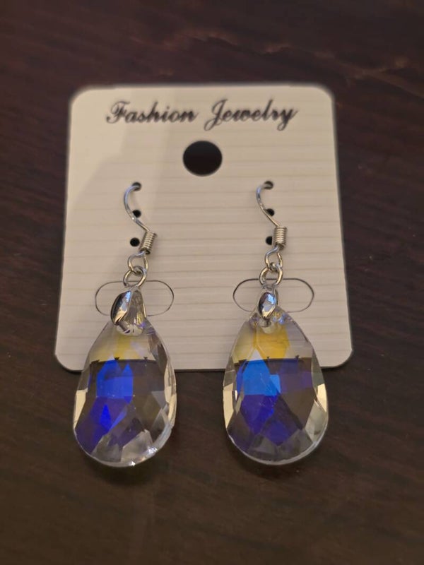 Teardrop earrings