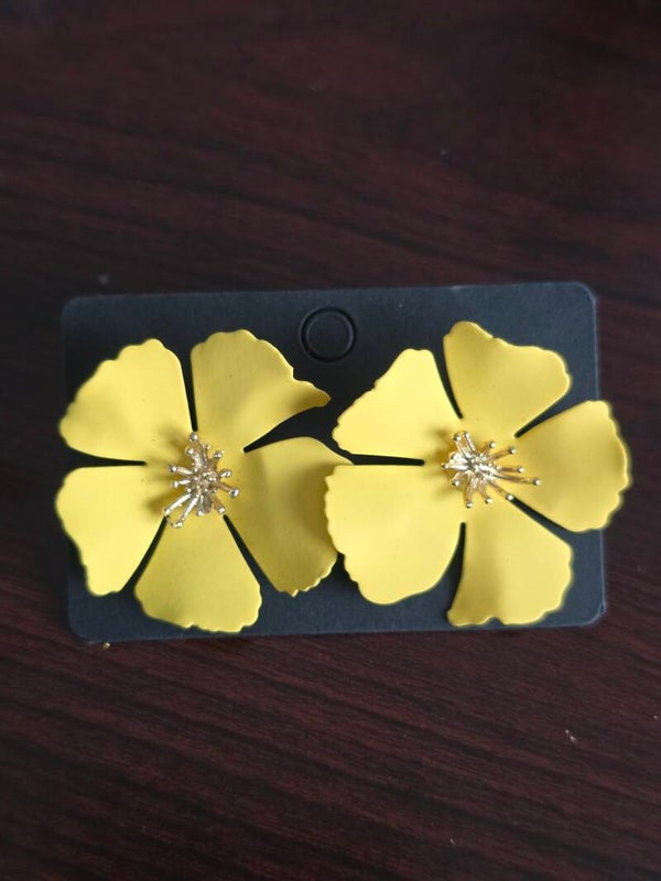 Yellow flower earrings