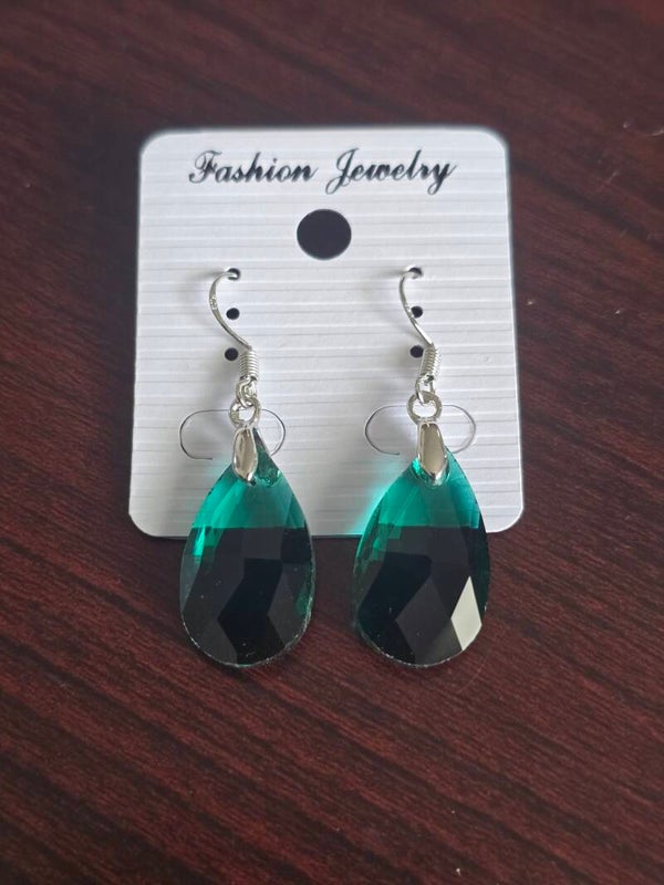 Green drop earrings