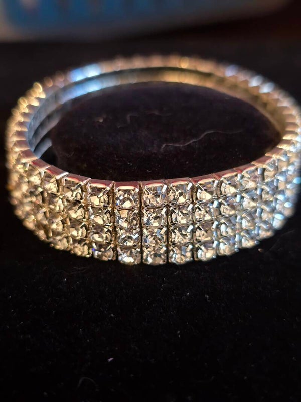 4 rows of cz diamonds on a stretchy bracelet