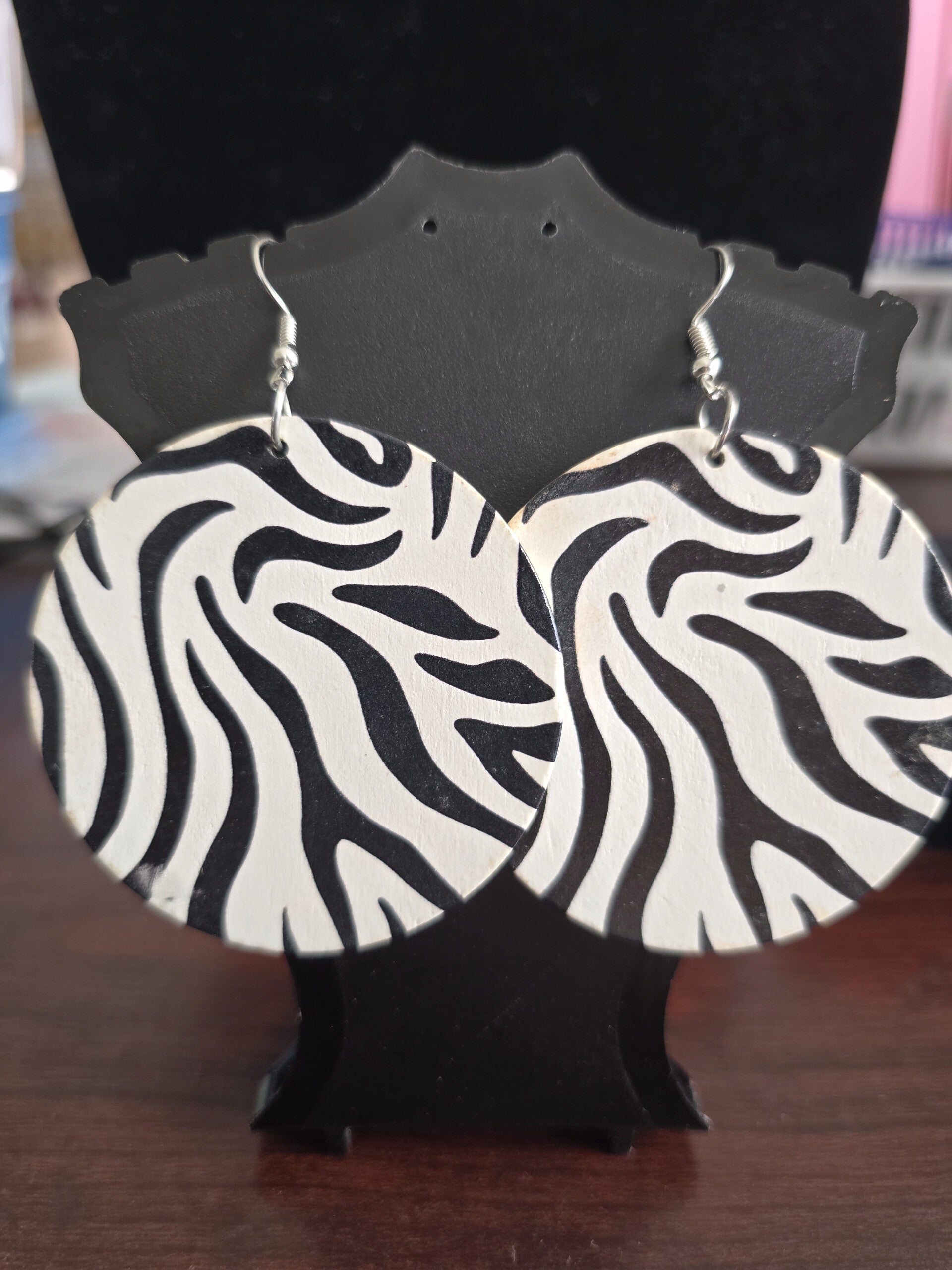 Round zebra print earrings