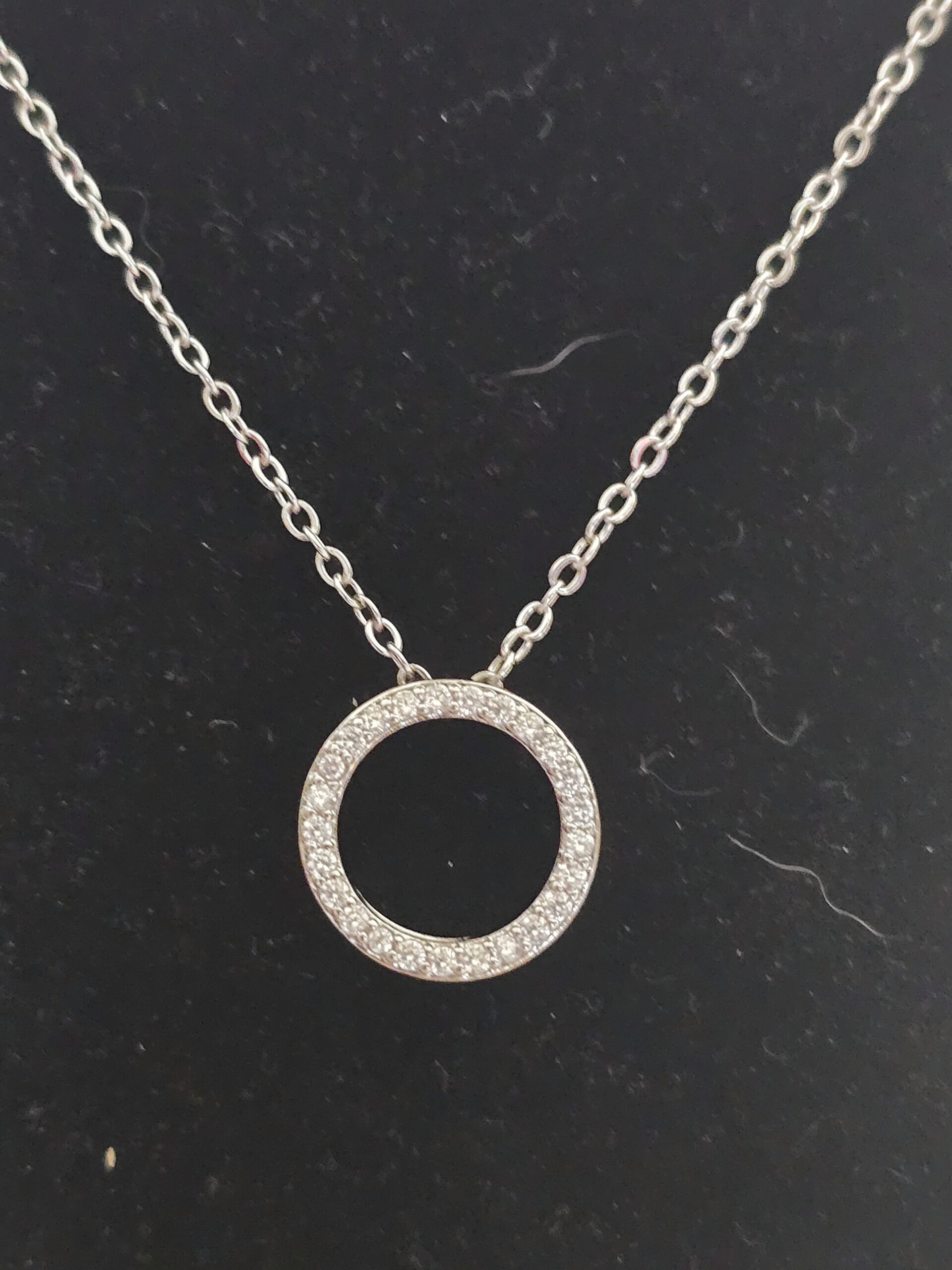 ​"Eternal Sparkle Circle Necklace"