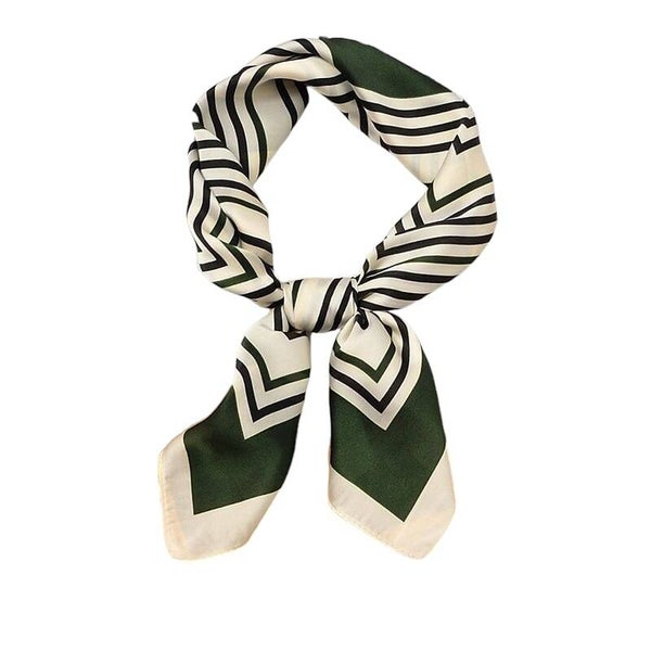 Neksjaaltje groen- hoofddoekje 70X70 cm