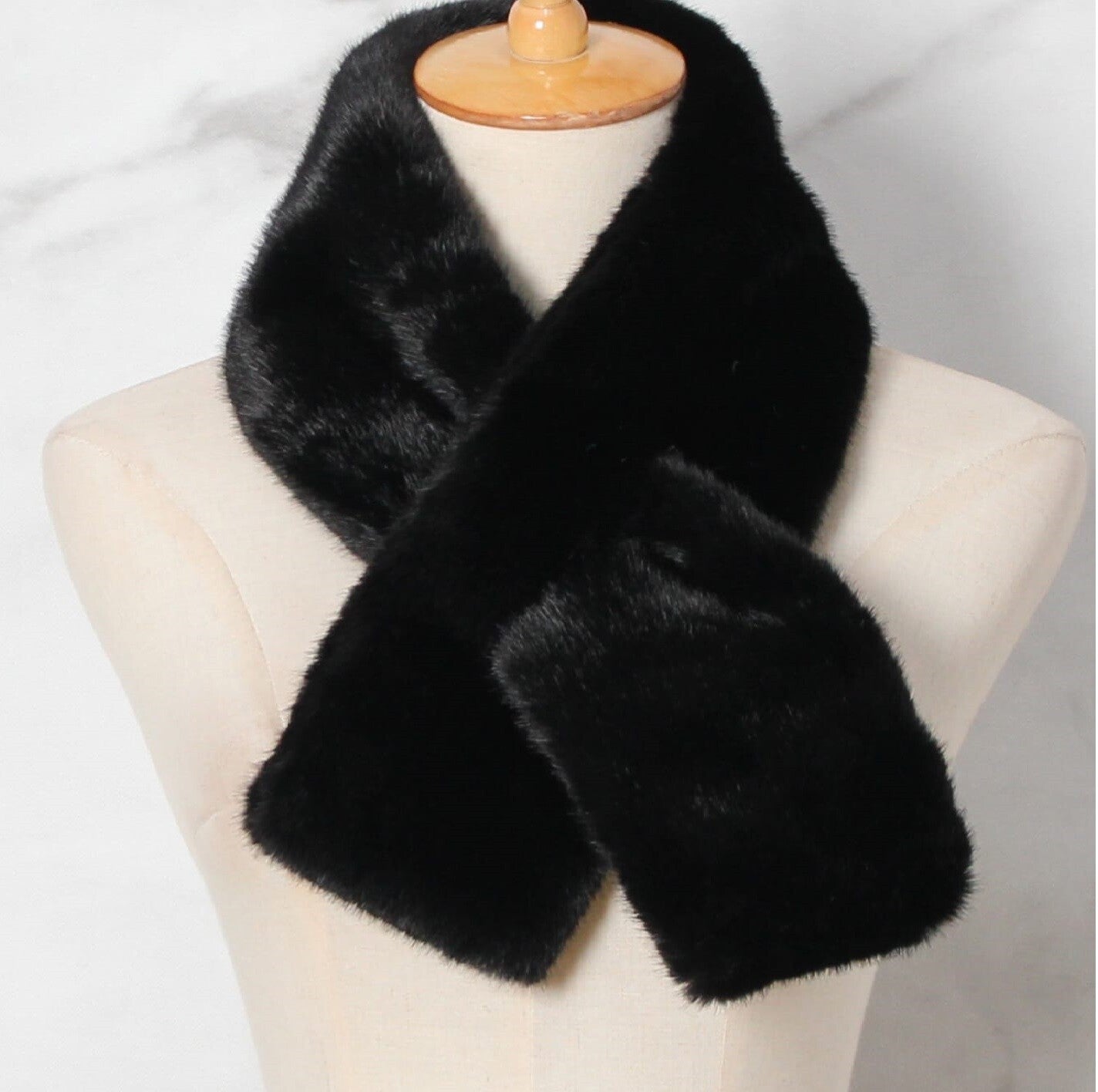 Warm Fluffy neksjaal- winter- Zwart