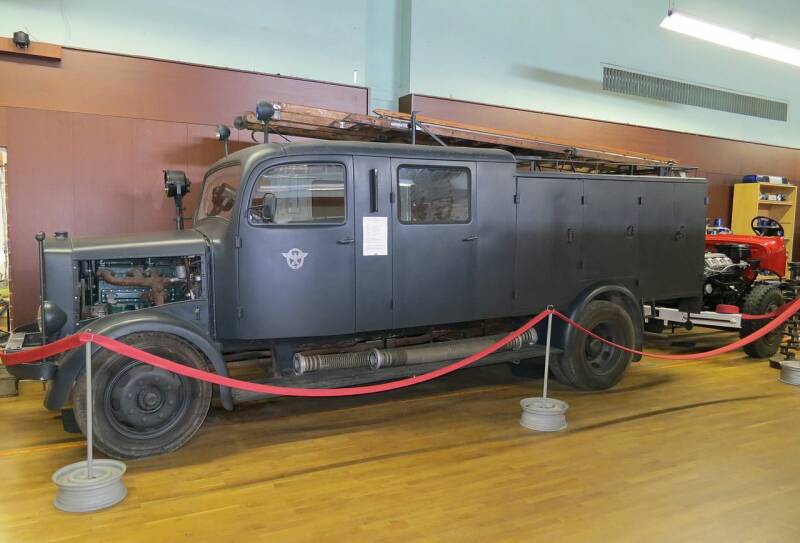 Heavy fire fighting vehicle of the air raid police.