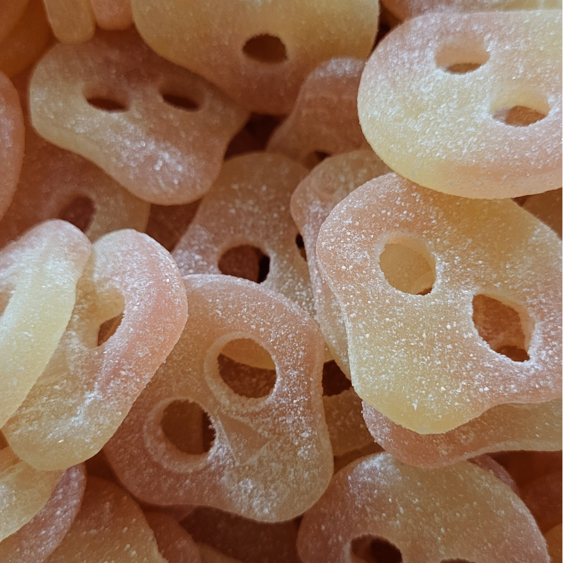 S-MARKE : Sour Pinky Skull  - Bonbons Suédois