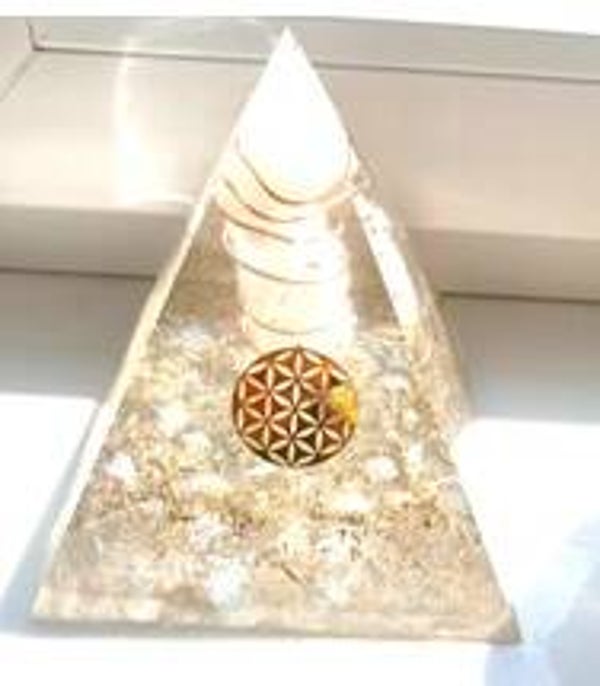 Orgon Pyramide Healing Activation for Connection to the Higher Self by Holy Connection in Divine Light