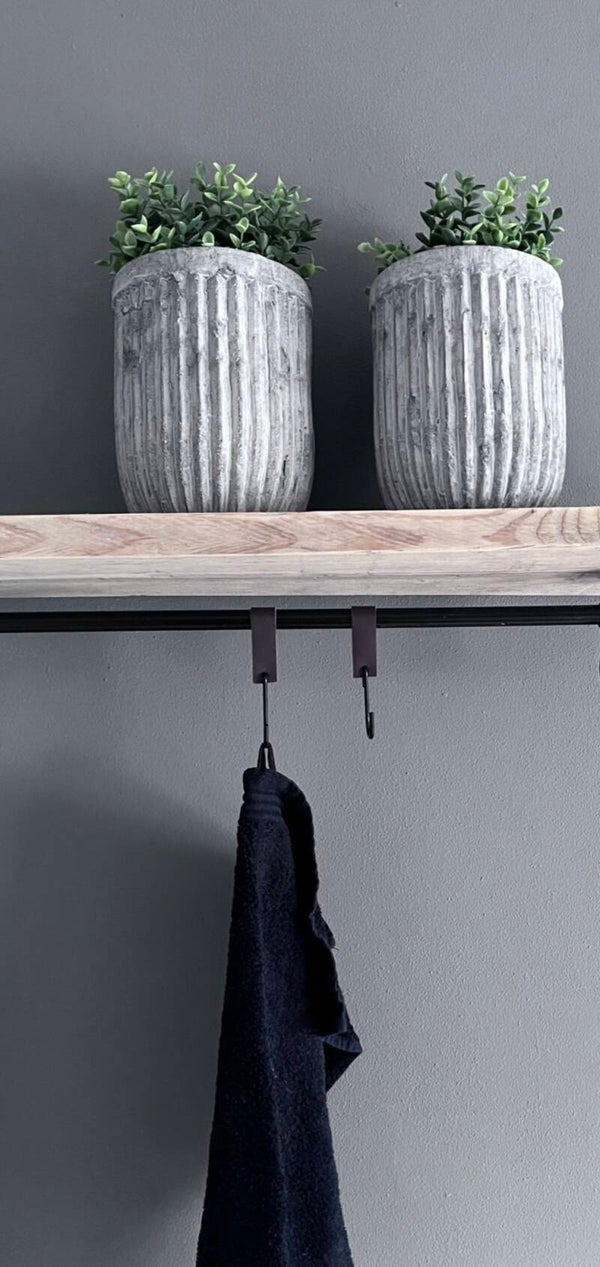 Haakje met leren bandje