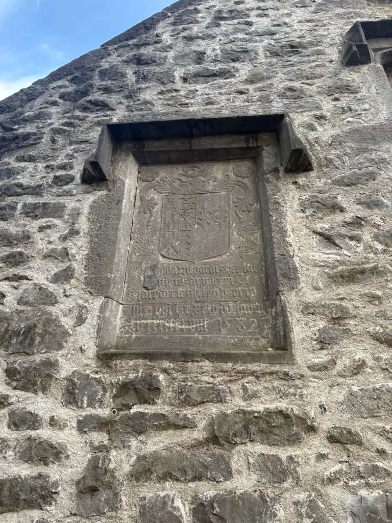 plaque1-standard.webp