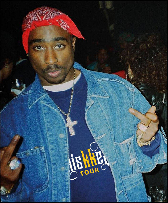 tupac-wt-standard-18178h.jpg