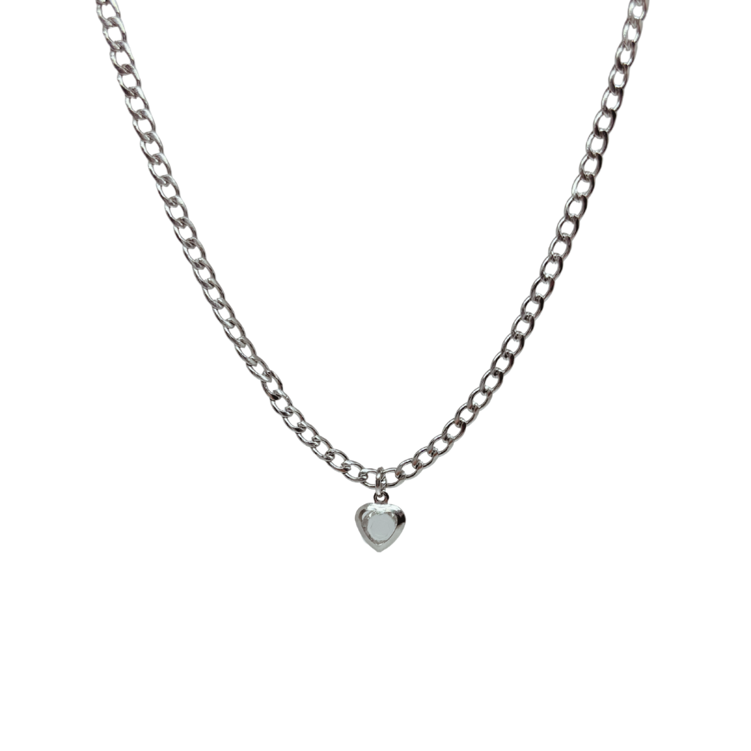 Wit hartjes ketting zilver