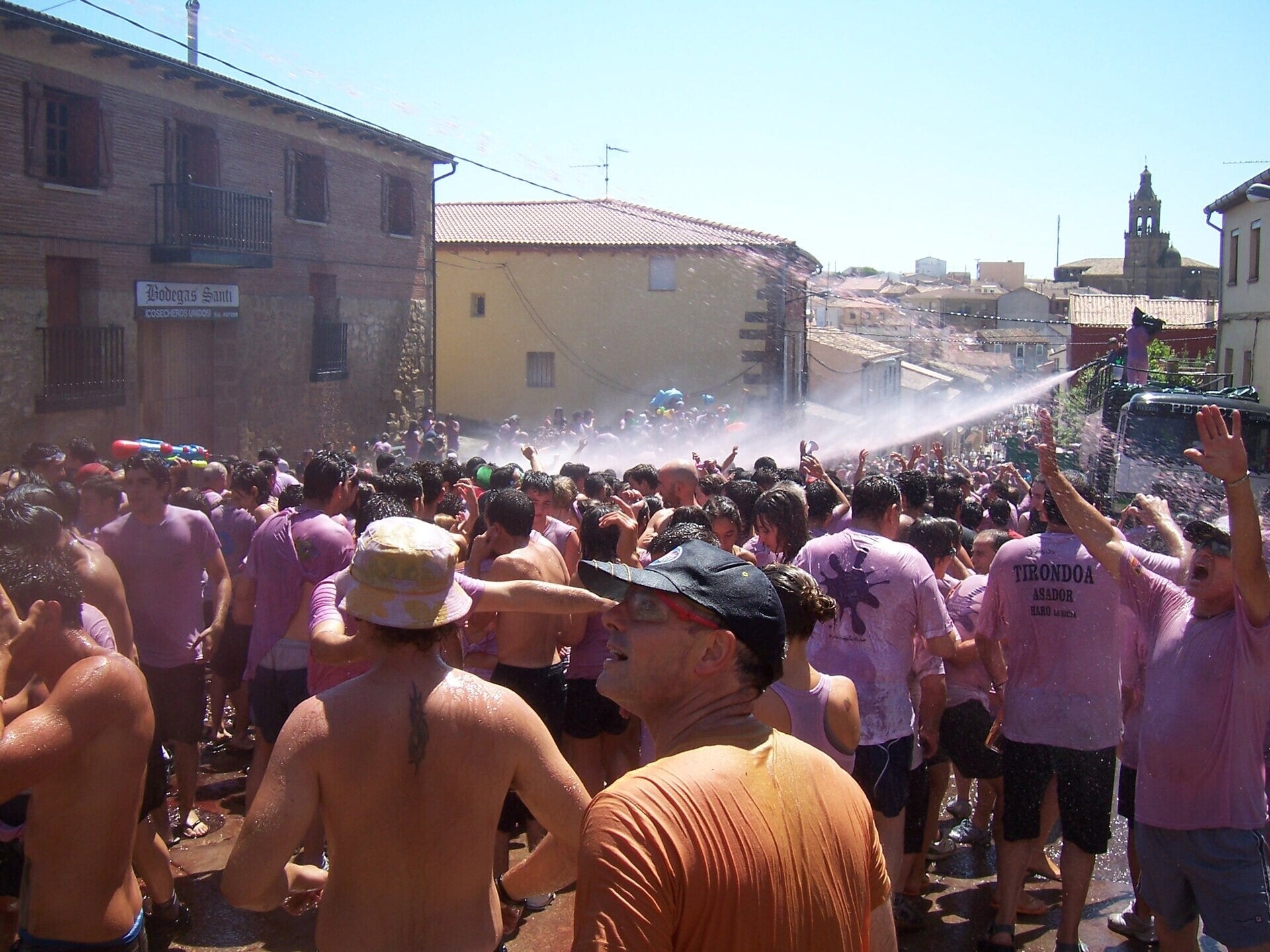 Batalla del clarete en San Asensio, La Rioja.