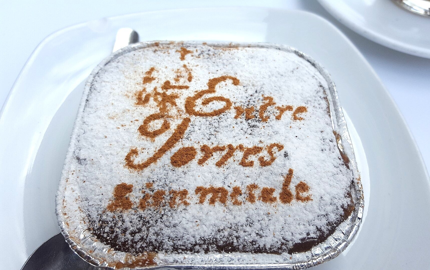 Bienmesabe antequerano, dulce de almendra típico de Antequera (Málaga)