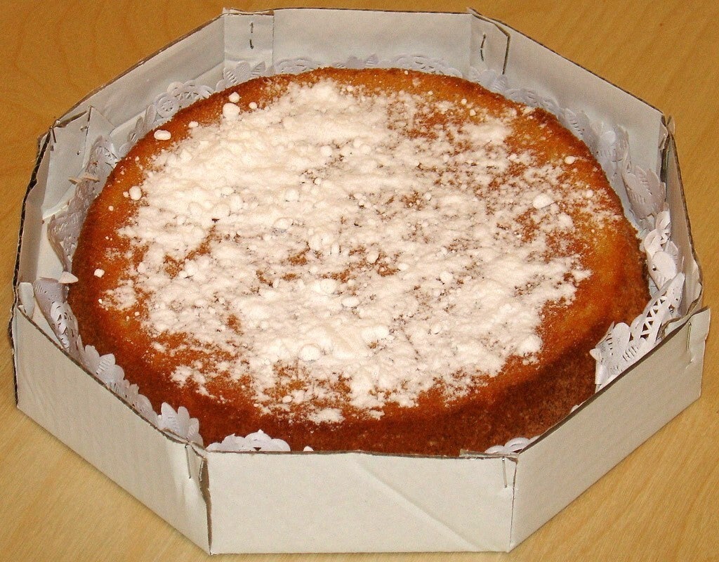 Gató d'ametlla mallorquín, bizcocho de almendra, típico de Valldemossa.