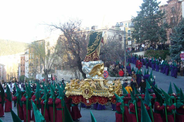 San Juan Apóstol Evangelista en la procesión Camino del Calvario de Cuenca. Semana Santa Cuenca.