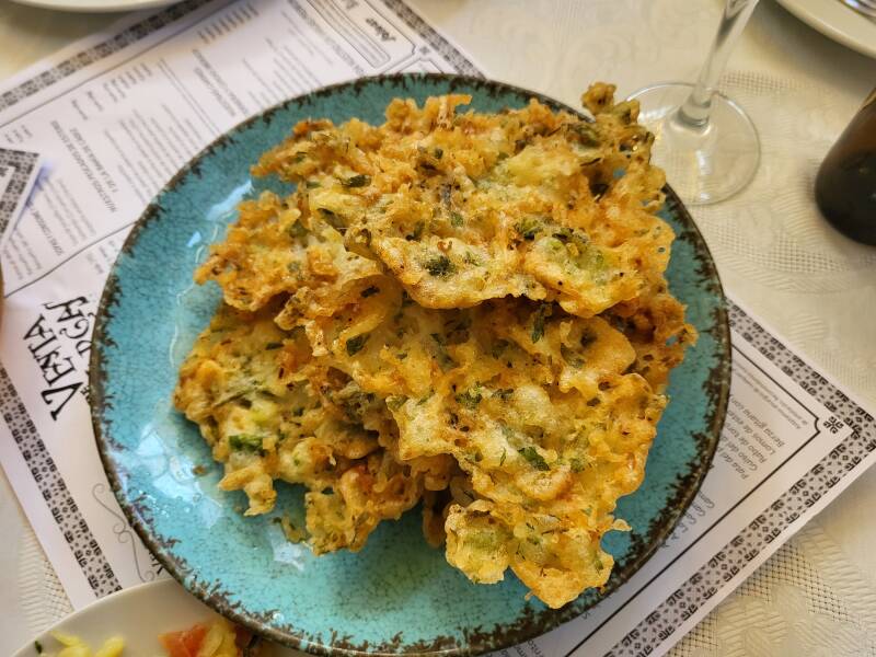 Tortillitas de camarones.