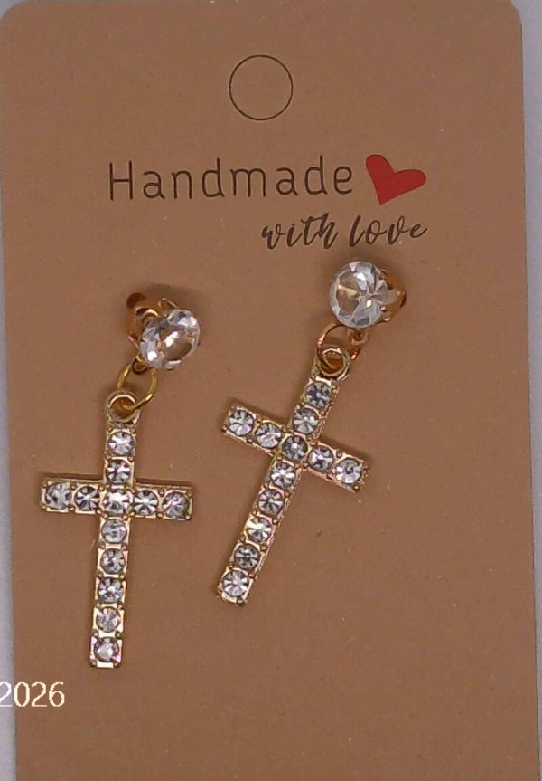 diamante cross stud