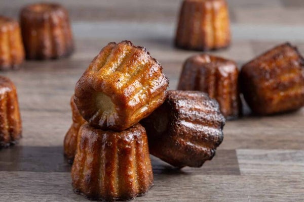 Cannelés de Bordeaux
