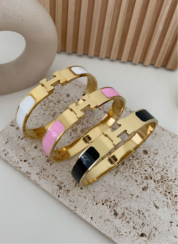 H Armbänder