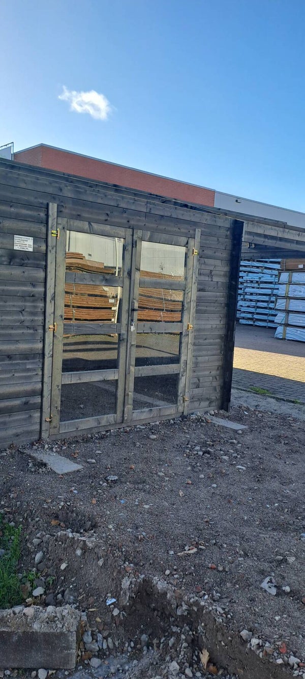 Blokhut 3 x 3 met overkapping 3 x 3