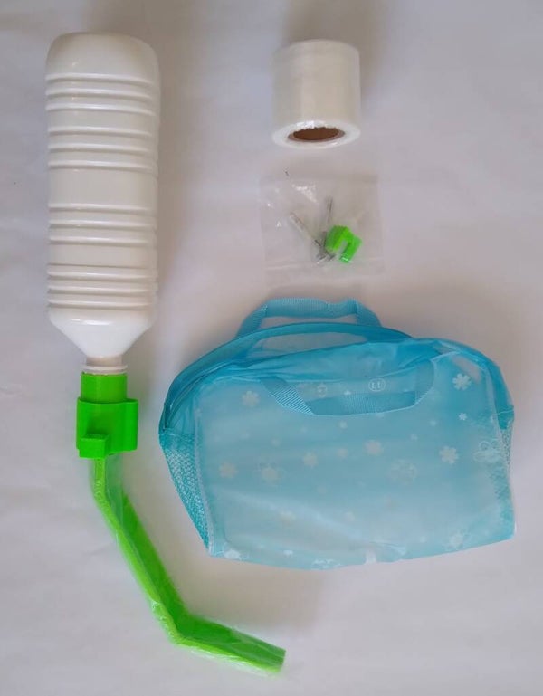 Appareil HIPO portable pour le lavage des parties intimes.