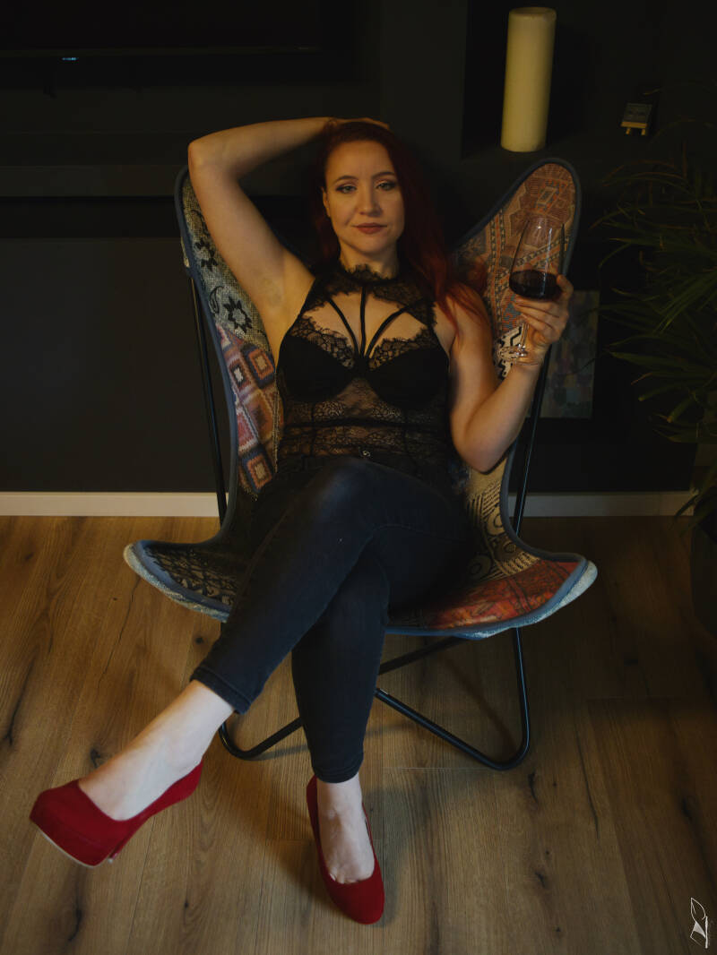leah-23-standard.jpg
