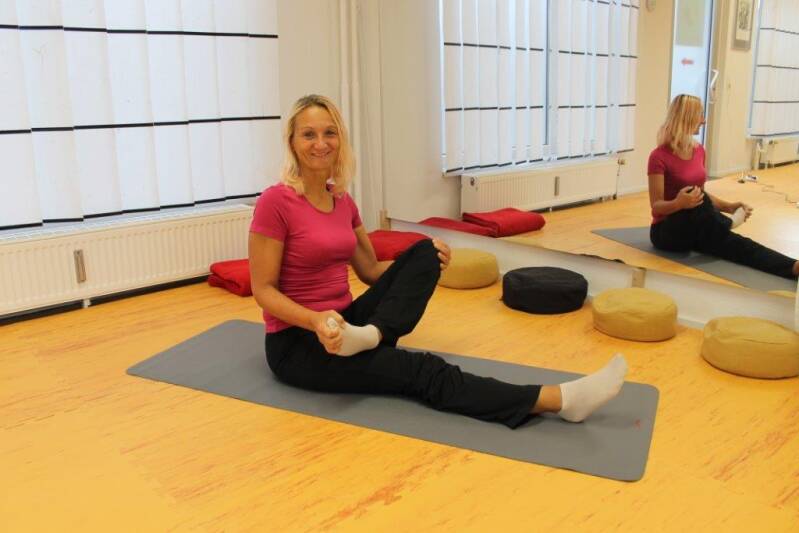 Meditatives Yoga für die Gelenke.